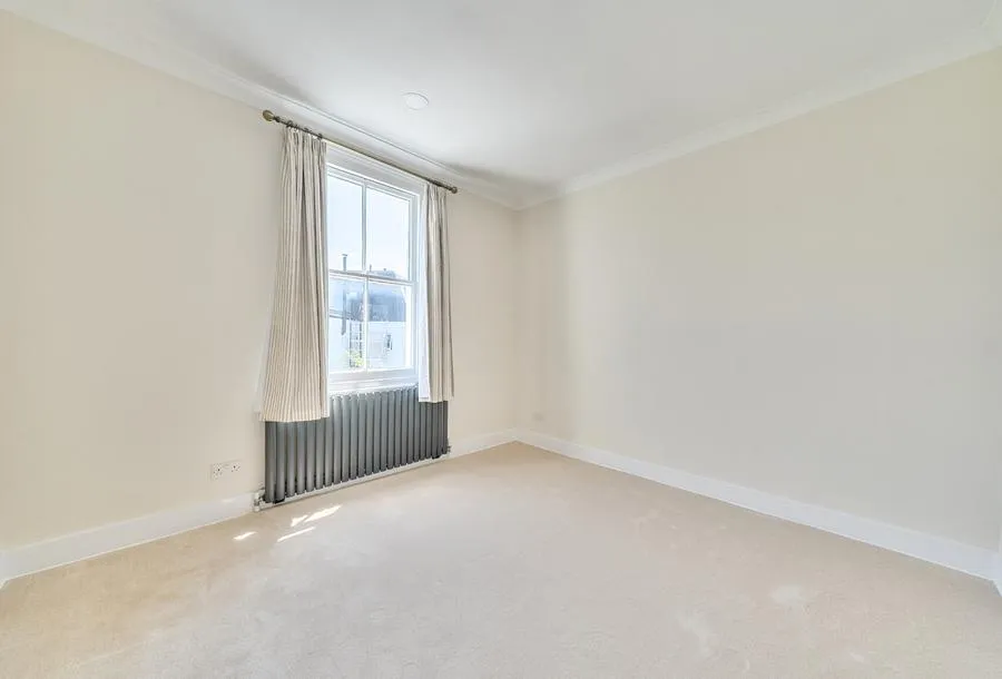 Wimbledon Park Road, London, SW19, photo 18