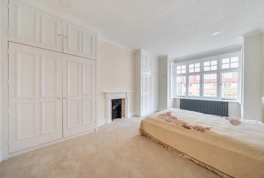 Wimbledon Park Road, London, SW19, photo 13