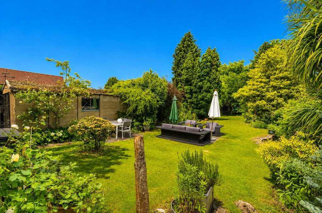 Cawston Way, Bilton, Rugby, CV22 7NR, photo 3