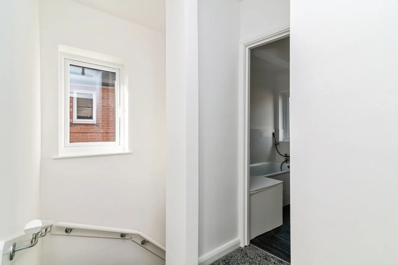 Whitwell Road, Nottingham, NG8, photo 11