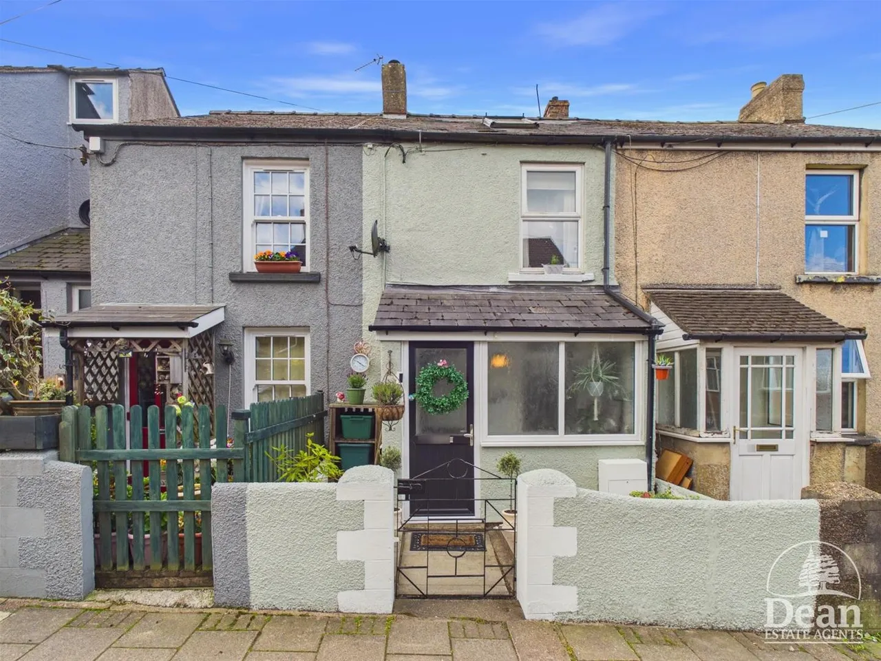 2 bed house for sale — Belle Vue Road, Cinderford
