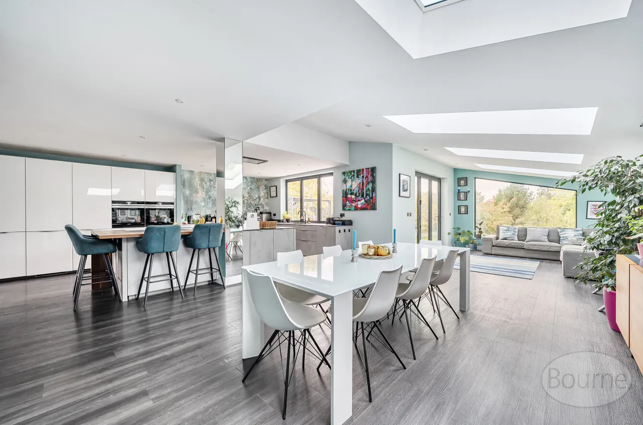 Old Compton Lane, Farnham, GU9, photo 7
