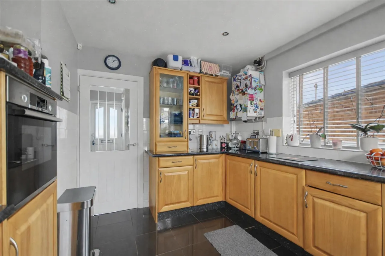 Newland Close, Toton, NG9, photo 7