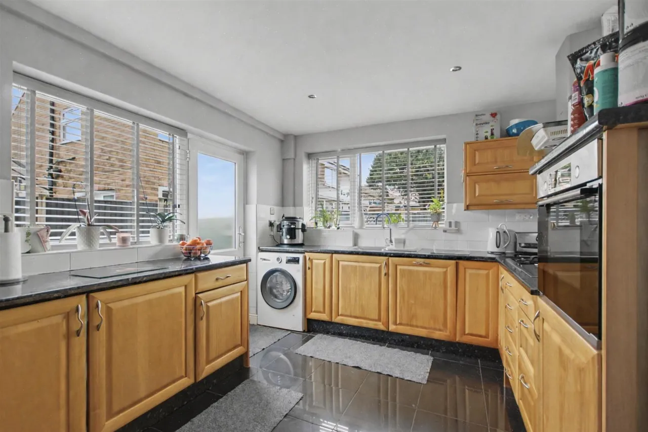 Newland Close, Toton, NG9, photo 4