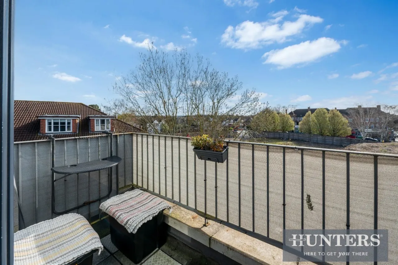 London Road, North Cheam, photo 12