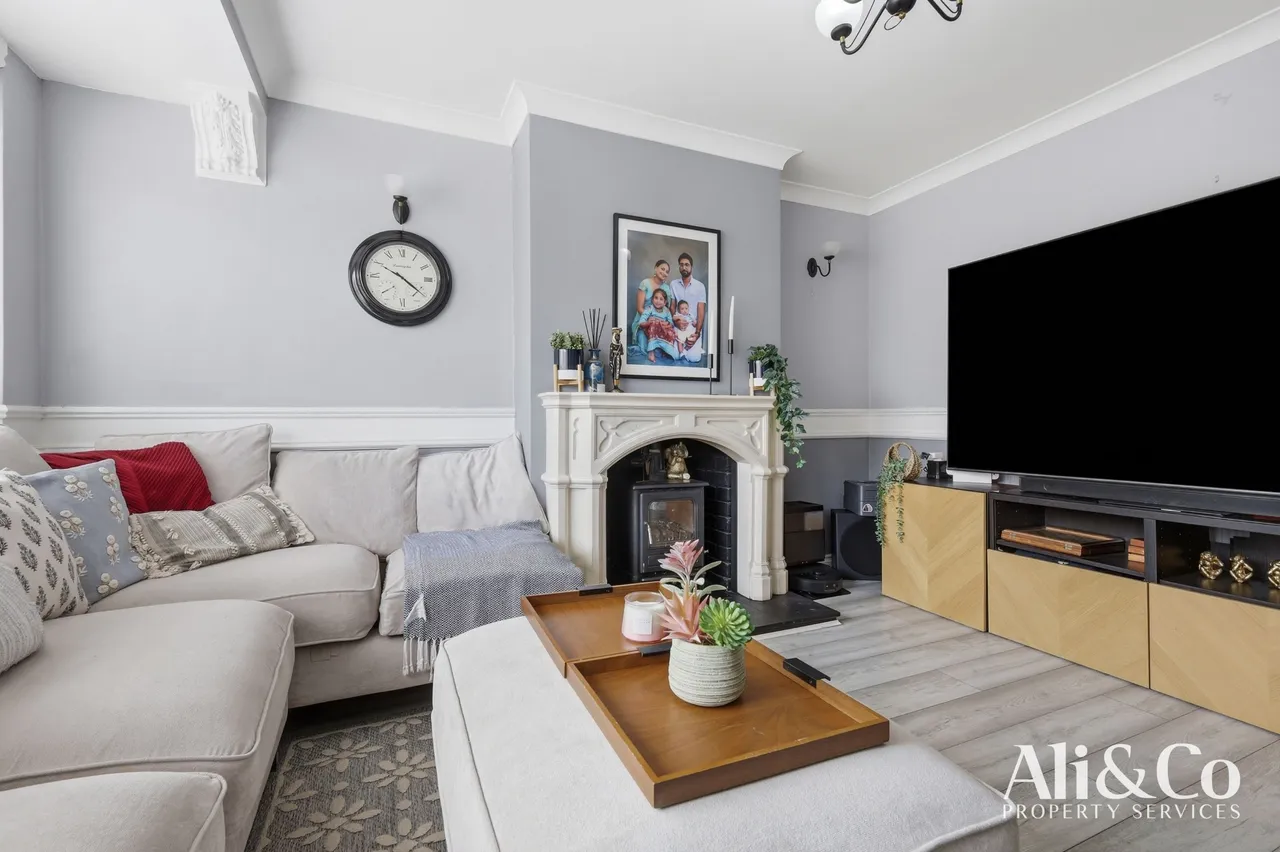 Orchard Drive, Grays, Essex, RM17 5AF, photo 14