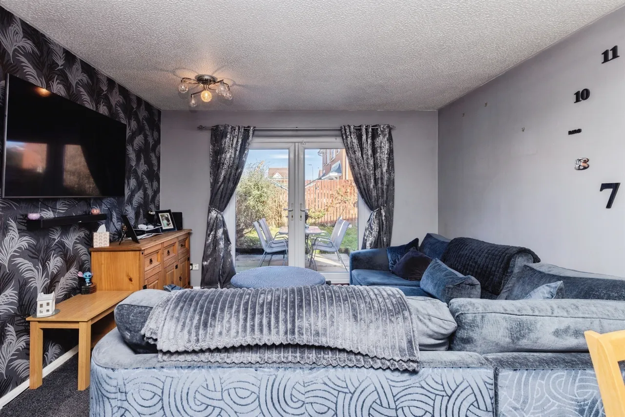 Holly Approach, Ossett, photo 5