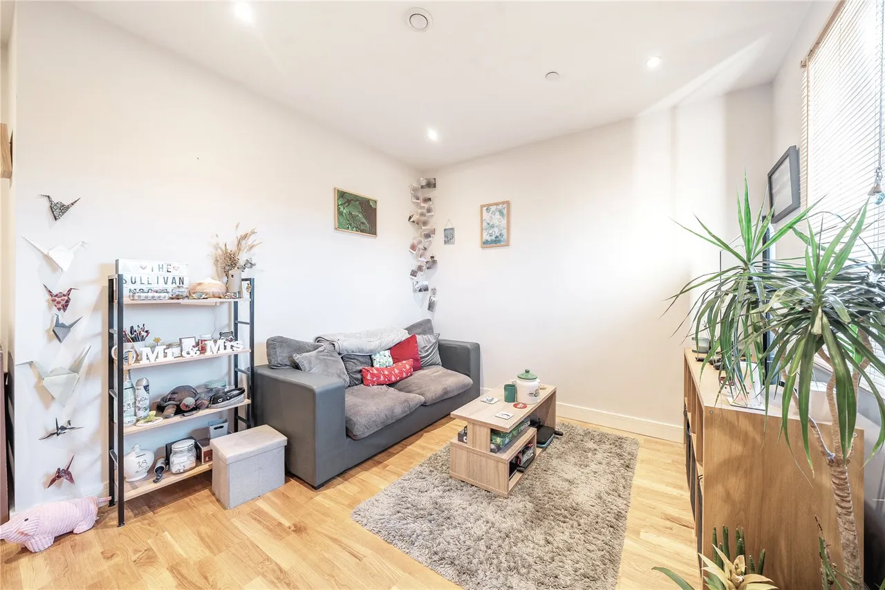 Maybury Close, Frimley, Camberley, Surrey, GU16 7AX, photo 8