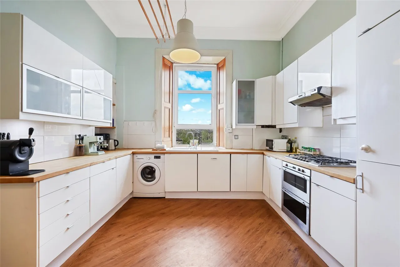 Byres Road, Dowanhill, Glasgow, G12, photo 6