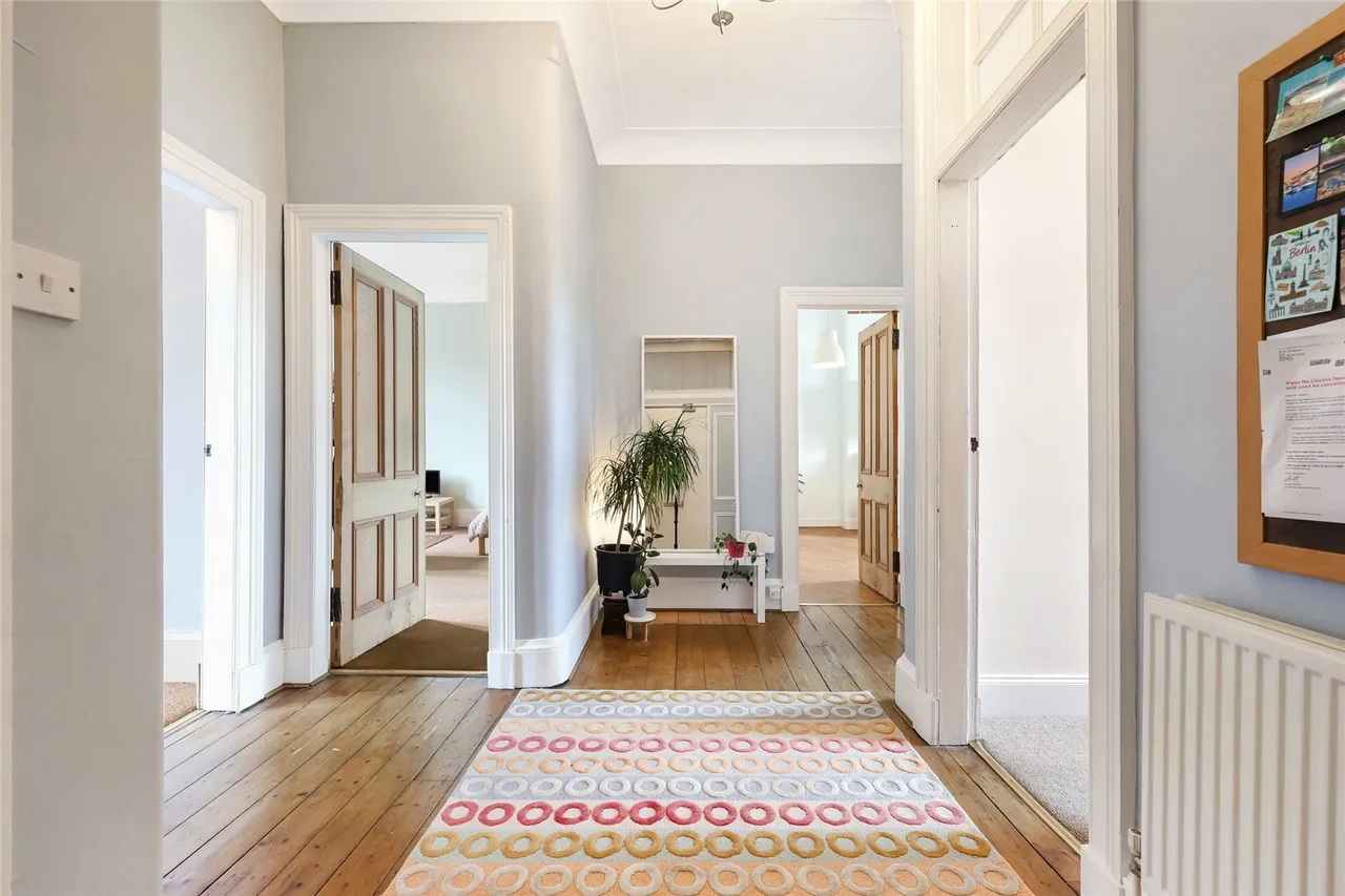 Byres Road, Dowanhill, Glasgow, G12, photo 5