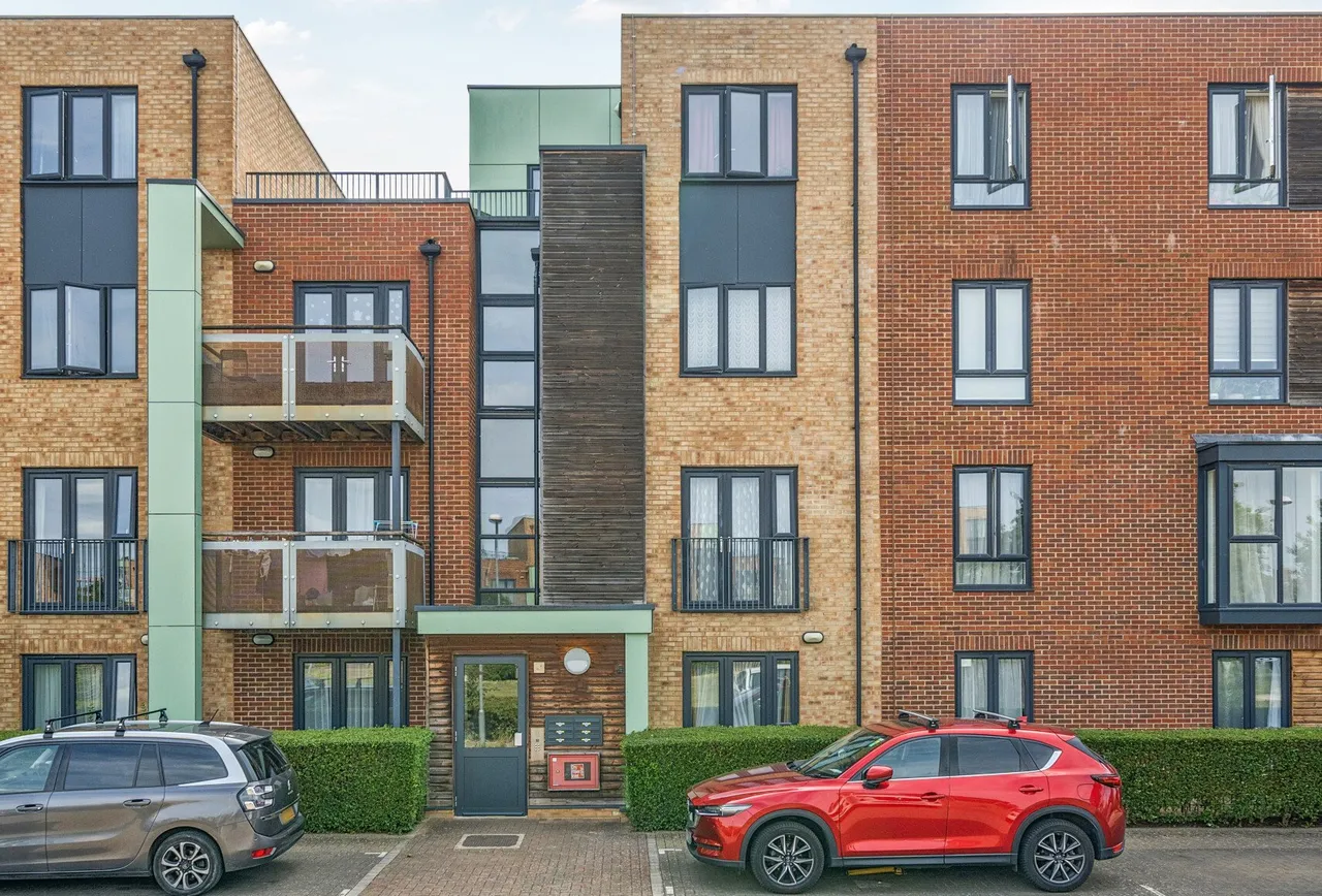 Aventine Avenue, Mitcham, CR4 1GD, photo 15