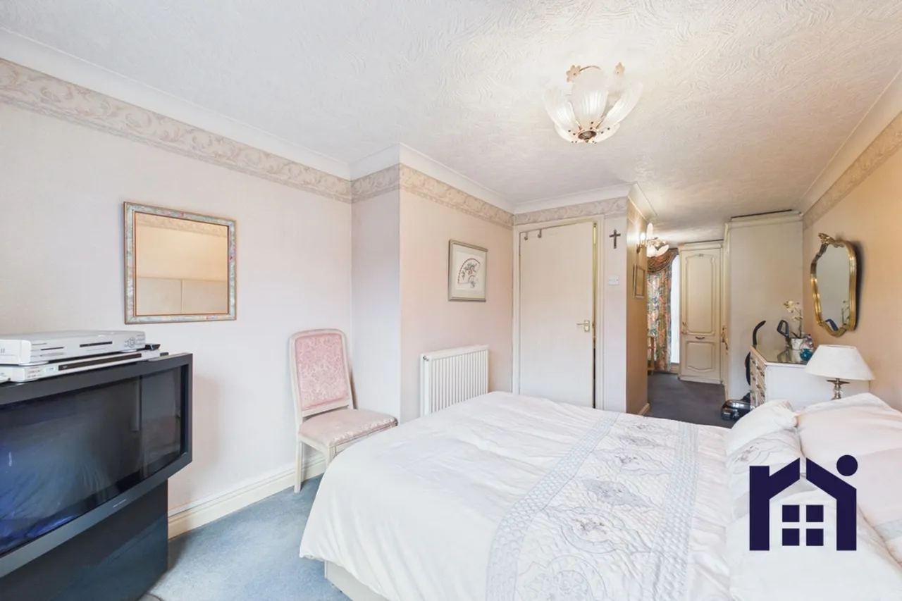 Almond Brook Road, Standish, Wigan, WN6 0SR, photo 15