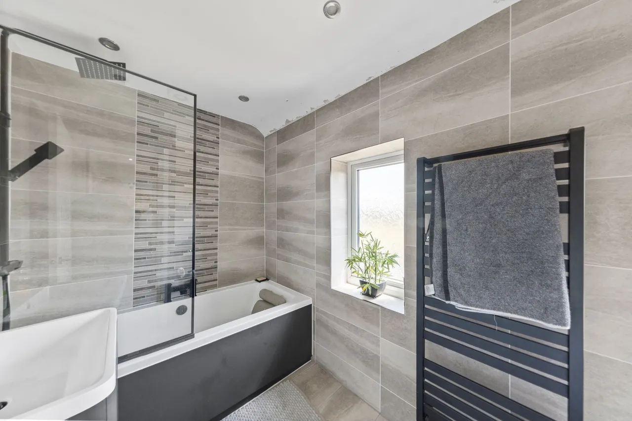 Alder Road, Lowton, Warrington, Warrington, WA3 2LZ, photo 13