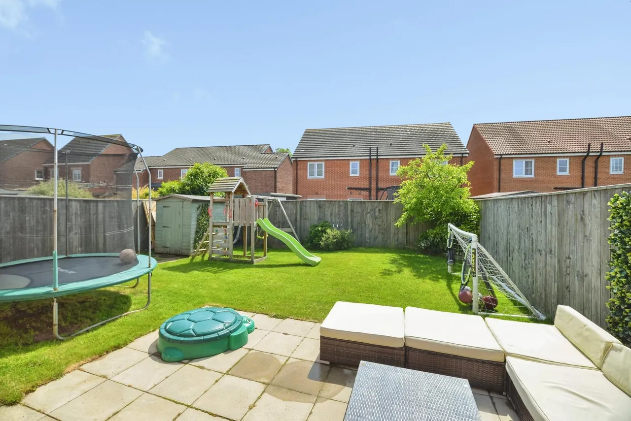 Sculptor Crescent, Stockton-on-tees, TS18, photo 19