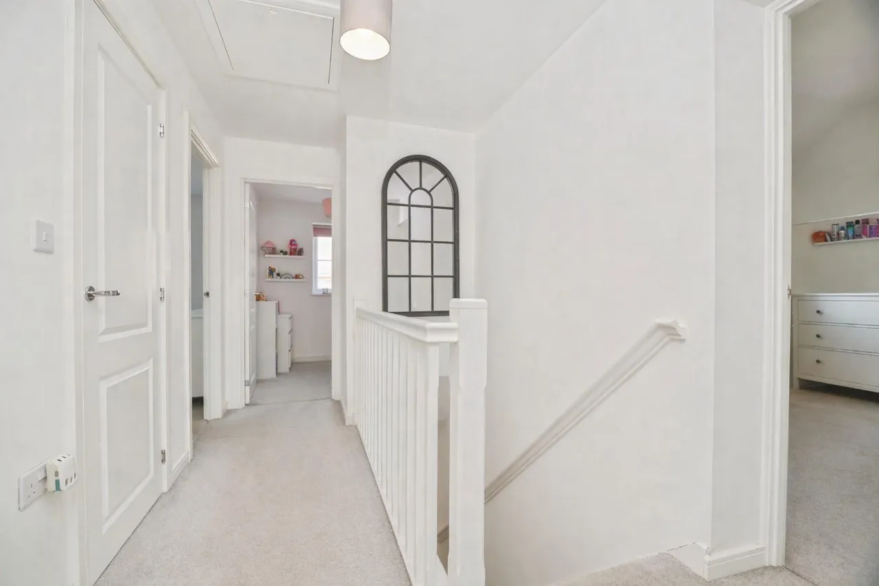 Sculptor Crescent, Stockton-on-tees, TS18, photo 16