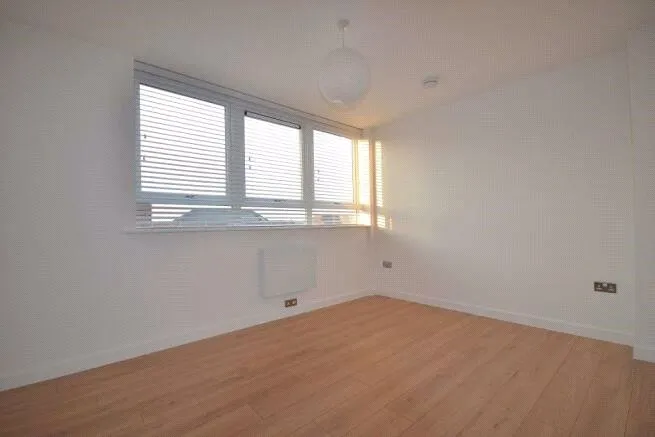 Meadow Walk, Chelmsford, CM1, photo 2