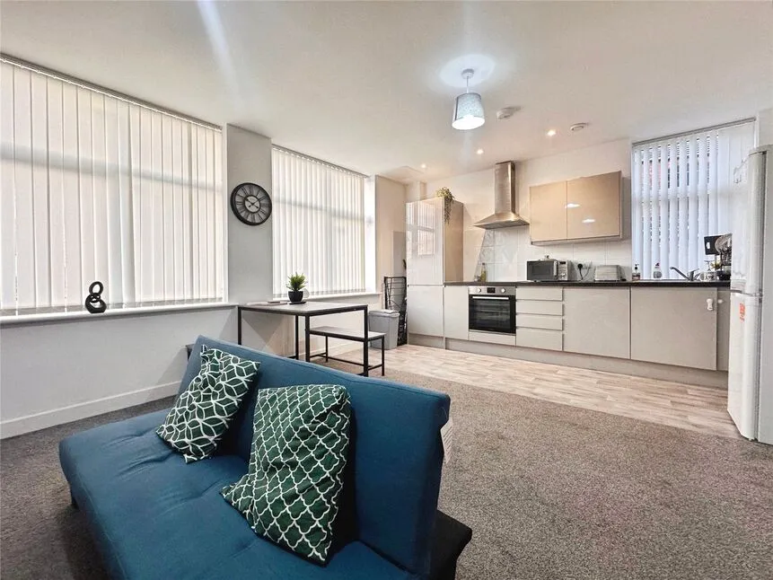 2 bed flat to rent, Arthur Street, Barwell, LE9