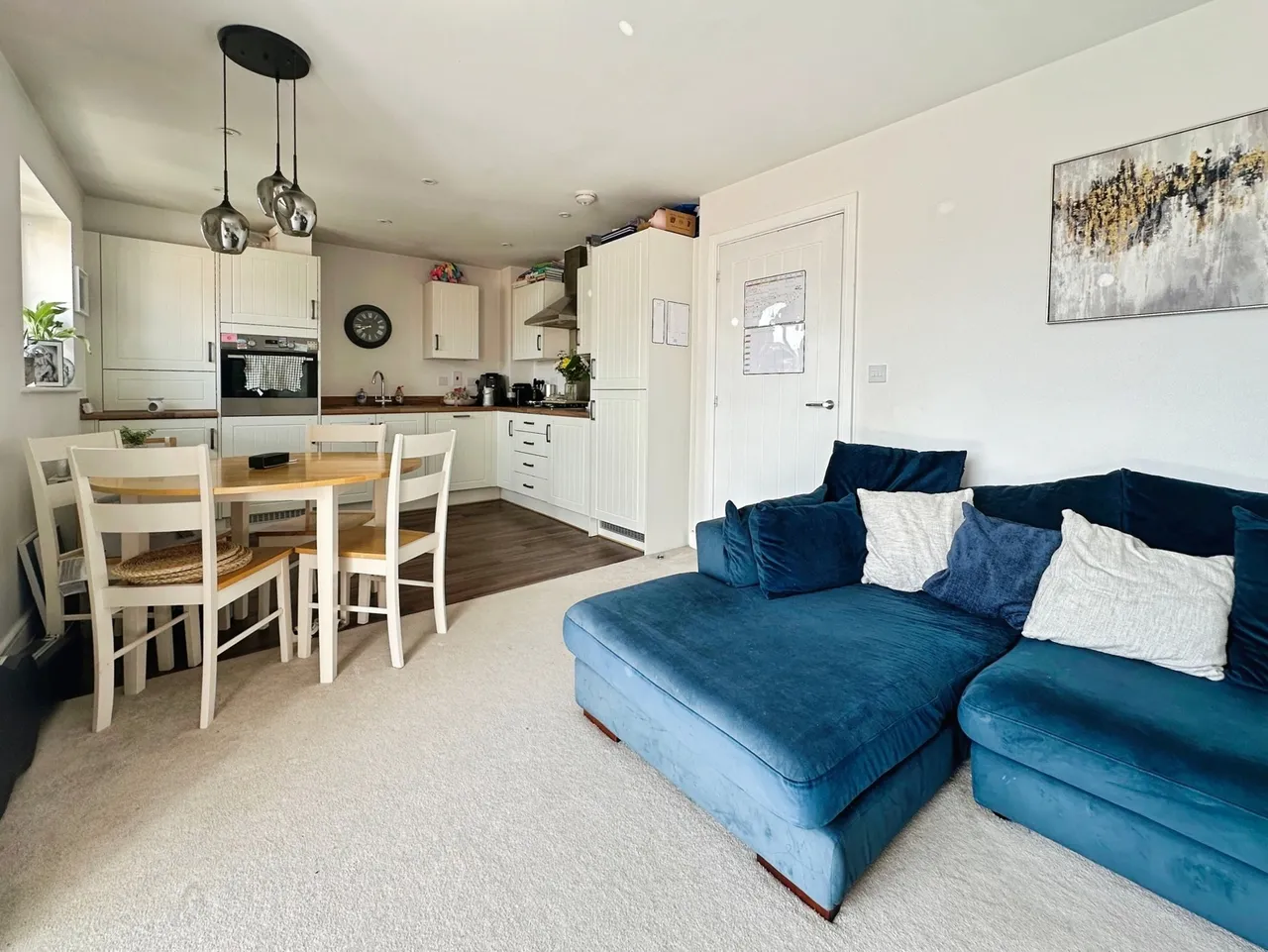 Jubilee Drive, Church Crookham, Fleet, Hampshire, GU52 8BQ, photo 3