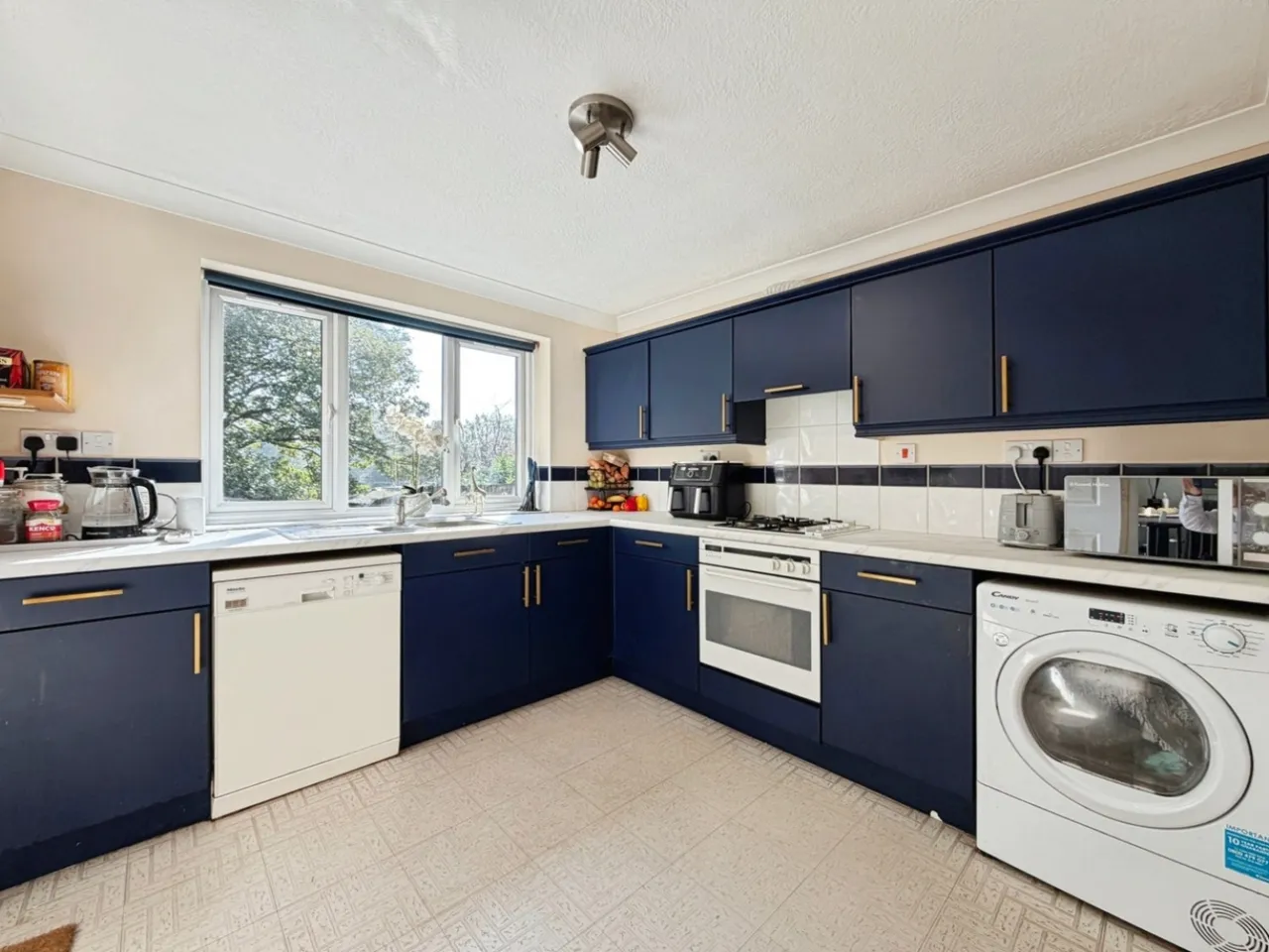 Mount Pleasant Close, Lyminge, CT18, photo 6