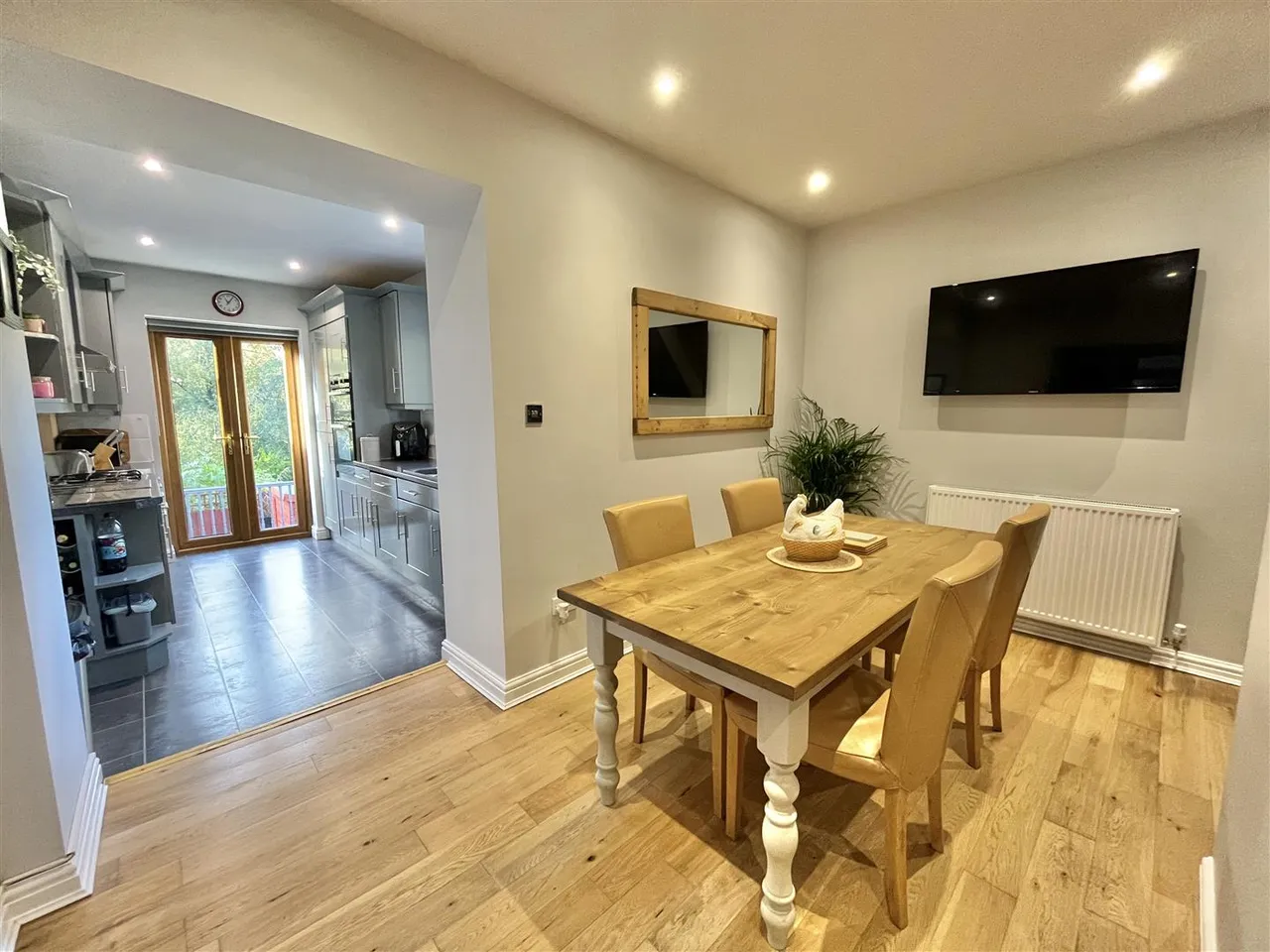Park Road, Glossop, SK13, photo 6