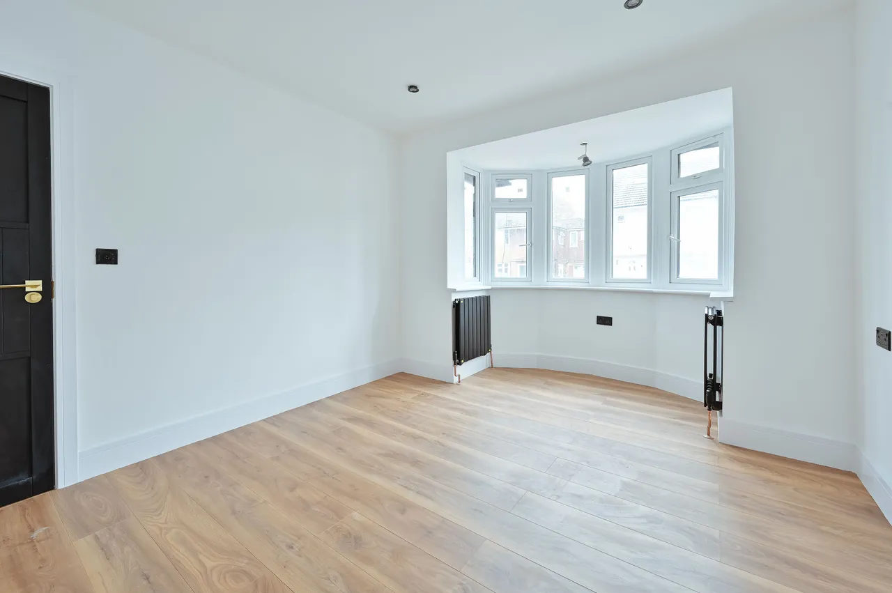 Northolt, UB5, photo 12
