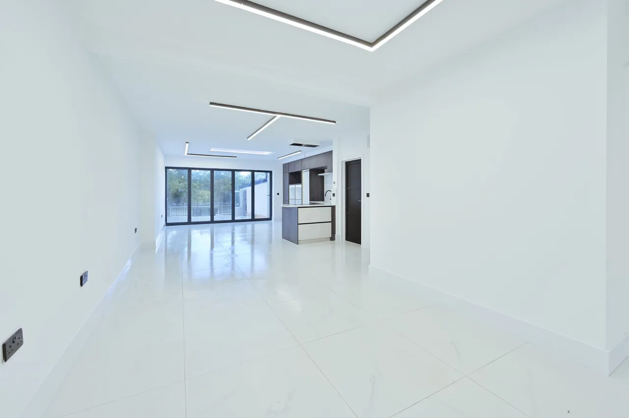 Northolt, UB5, photo 6