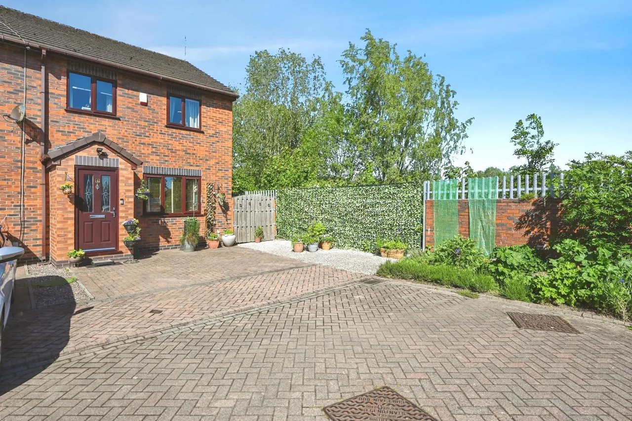 3 bed house for sale — Farmside Close, Bewsey, Warrington, Cheshire, WA5