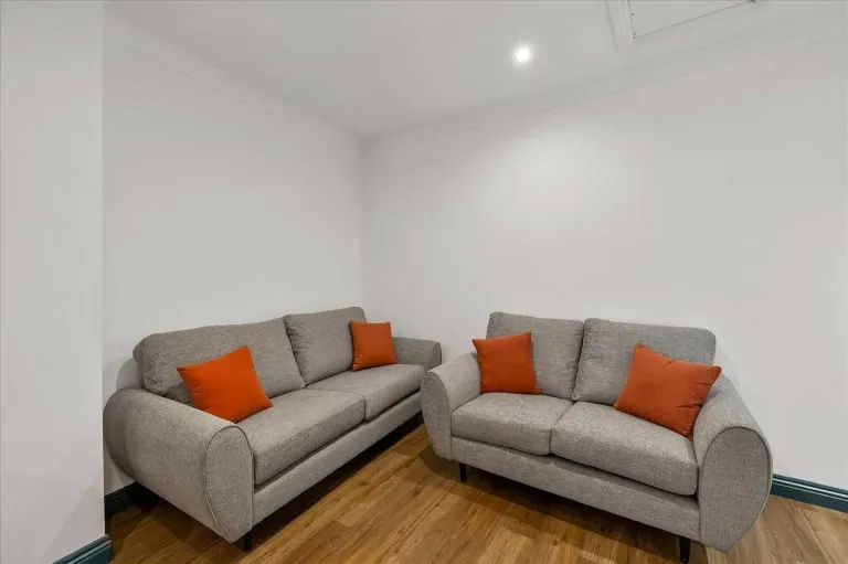 Furzehill Road, Plymouth, PL4, photo 5