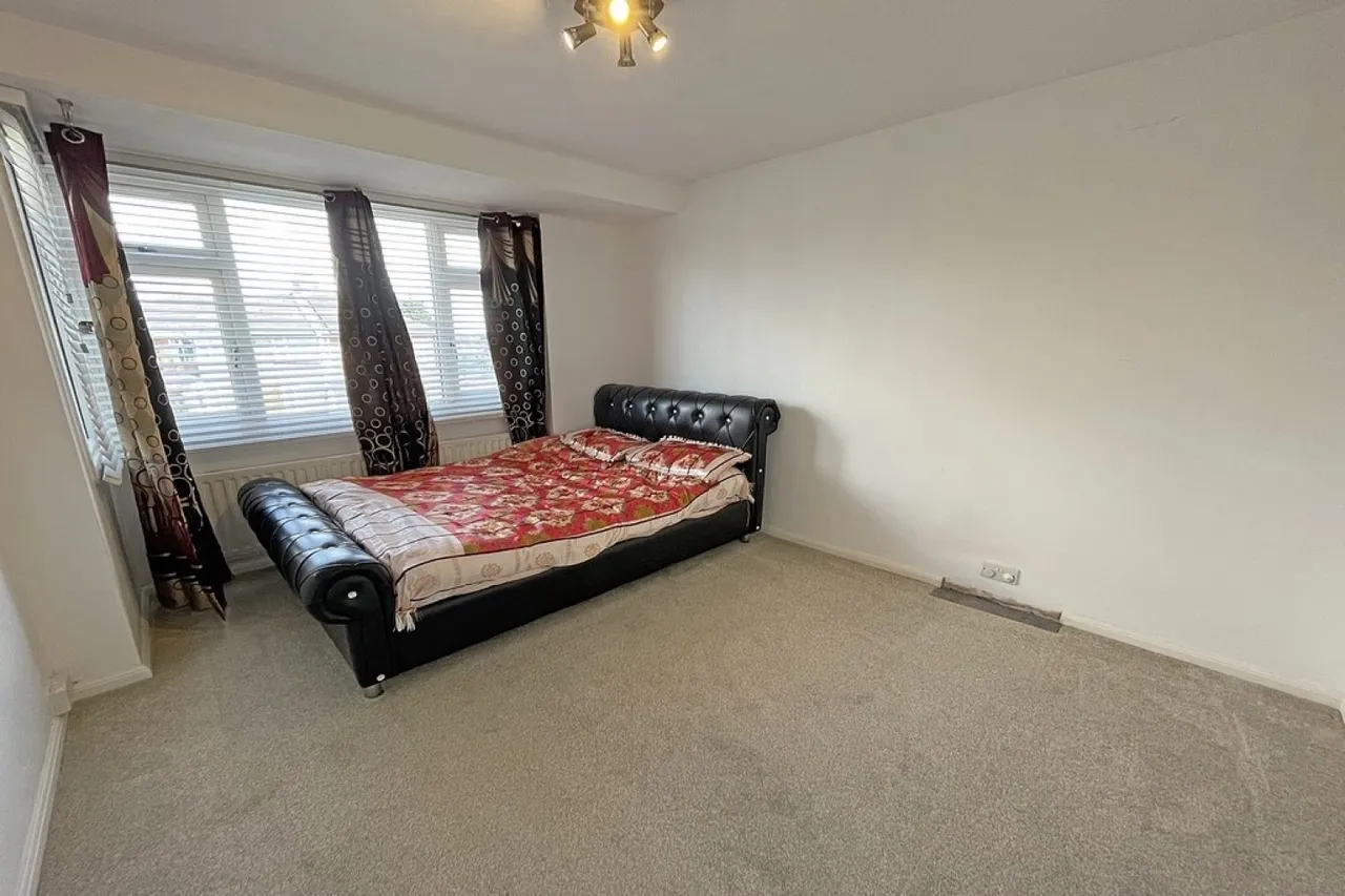 Moorhill Road, Whitnash, CV31, photo 7