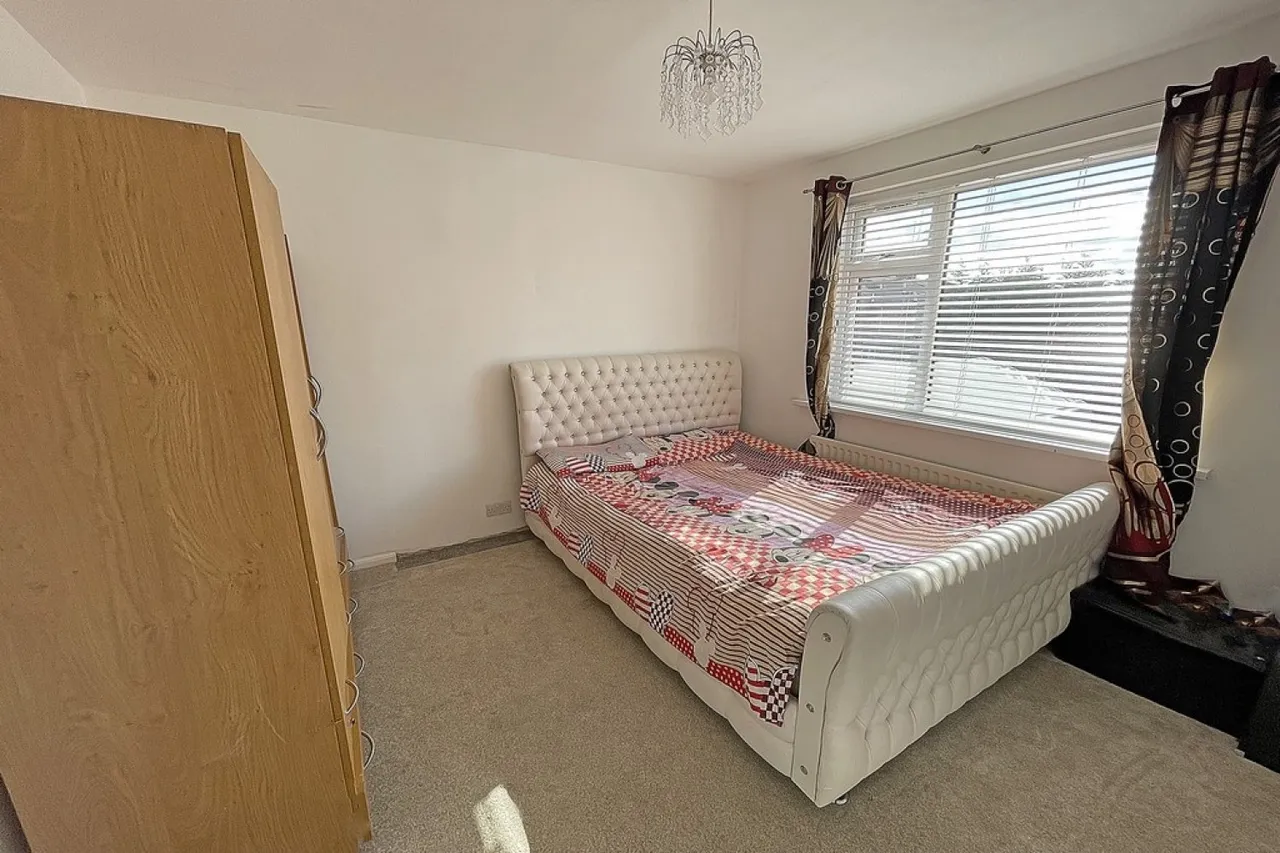 Moorhill Road, Whitnash, CV31, photo 8
