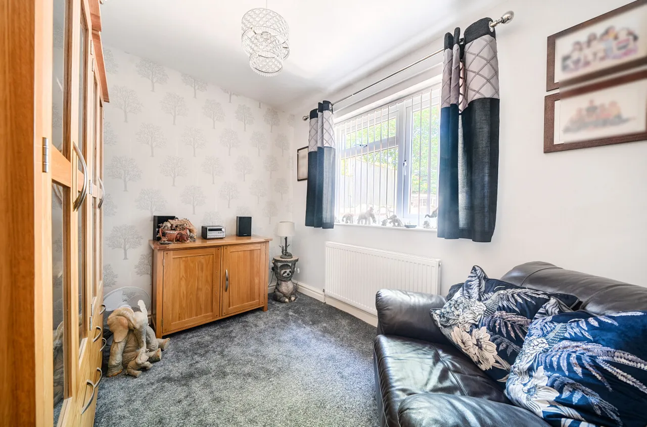 Common Close, Chandler's Ford, SO53, photo 7