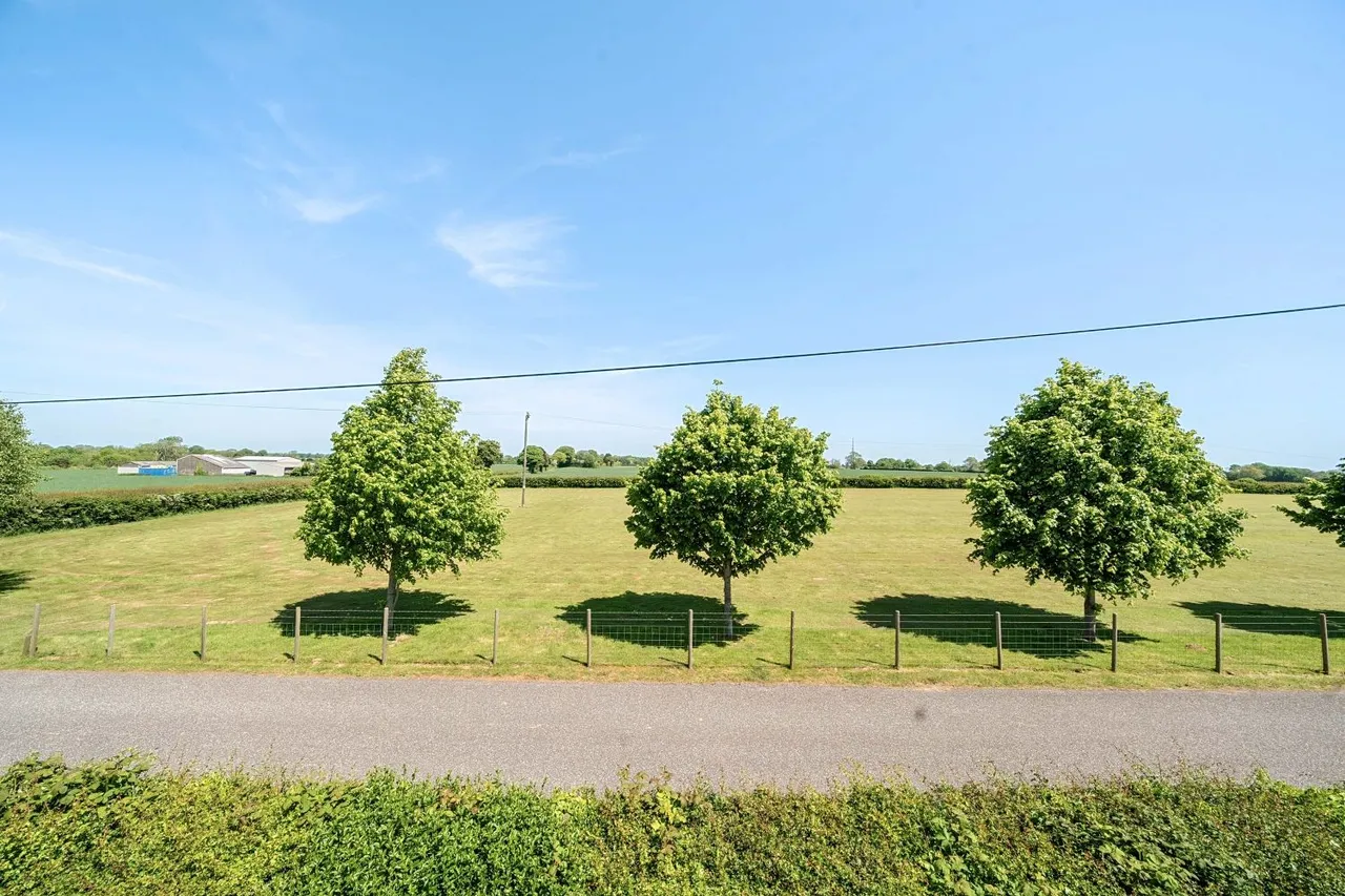 Canterbury Road, Densole, CT18, photo 17