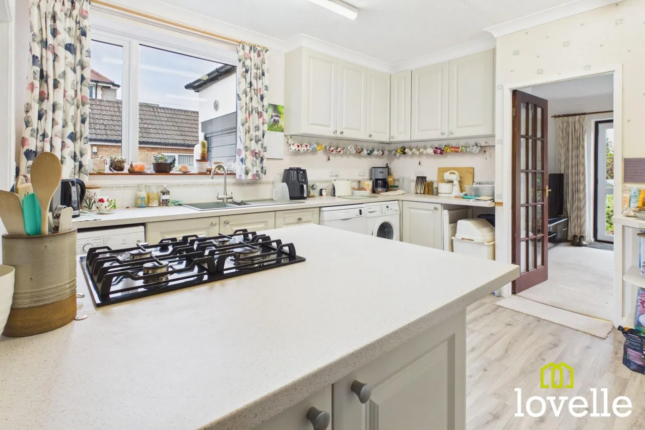 Ferriby High Road, North Ferriby, HU14, photo 6