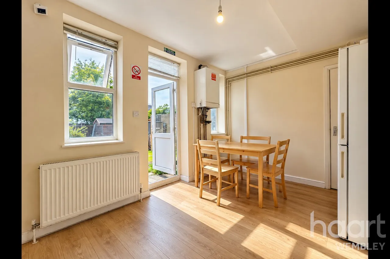 Chalkhill Road, HA9, photo 4