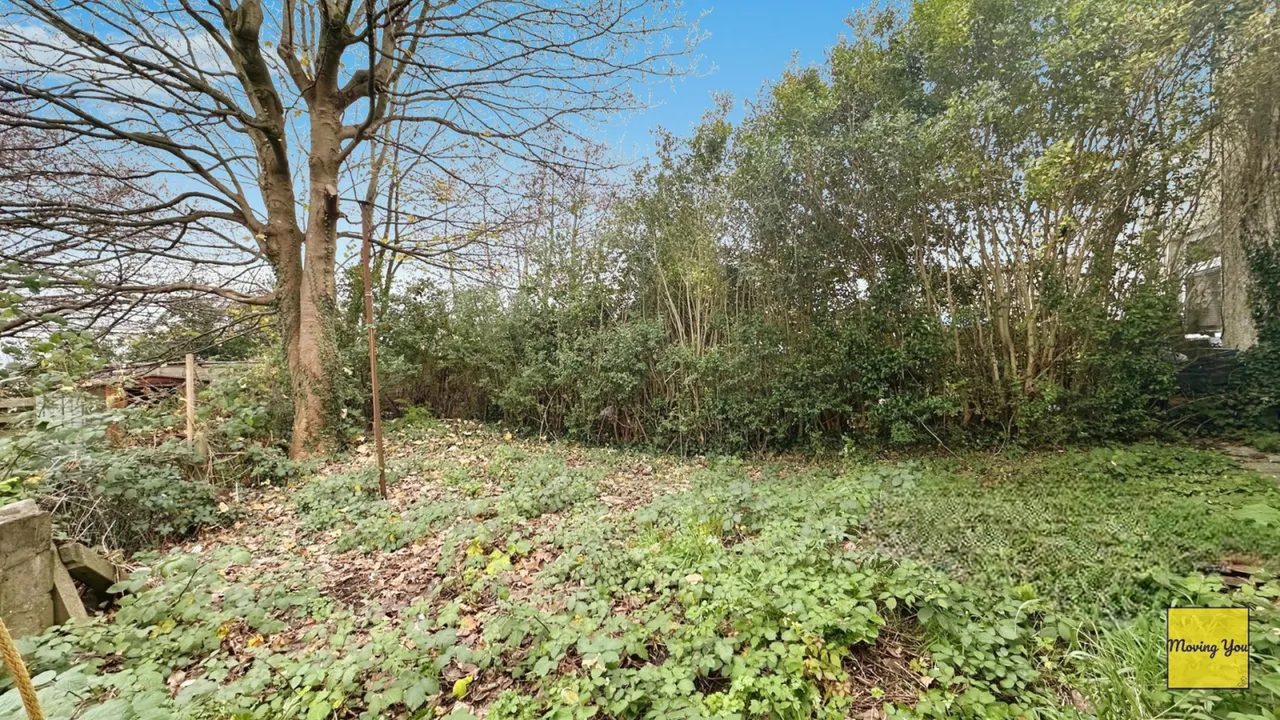 Crescent Road, Sarn, Bridgend, Mid Glamorgan, photo 2