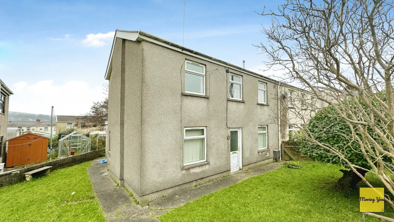 3 bed house for sale — Crescent Road, Sarn, Bridgend, Mid Glamorgan