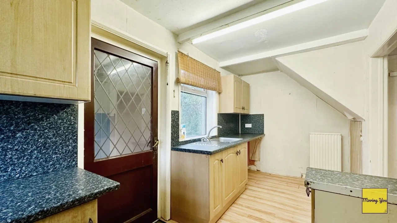 Crescent Road, Sarn, Bridgend, Mid Glamorgan, photo 4
