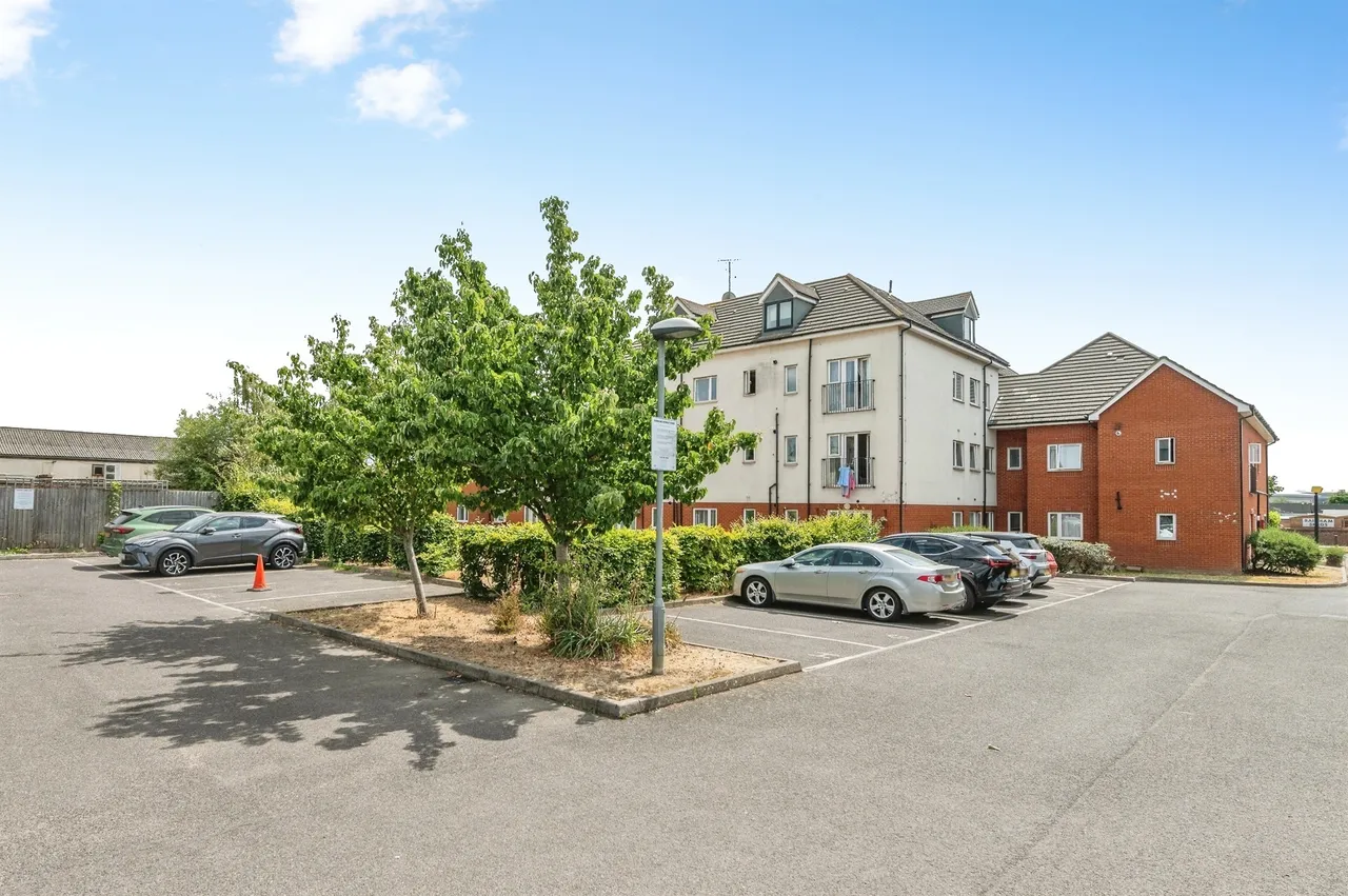 New Road, Rainham, photo 2