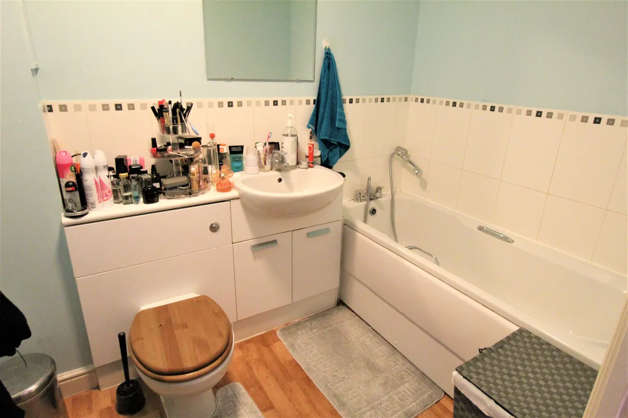 Argent Court, Grays, Essex, RM17 6QT, photo 7