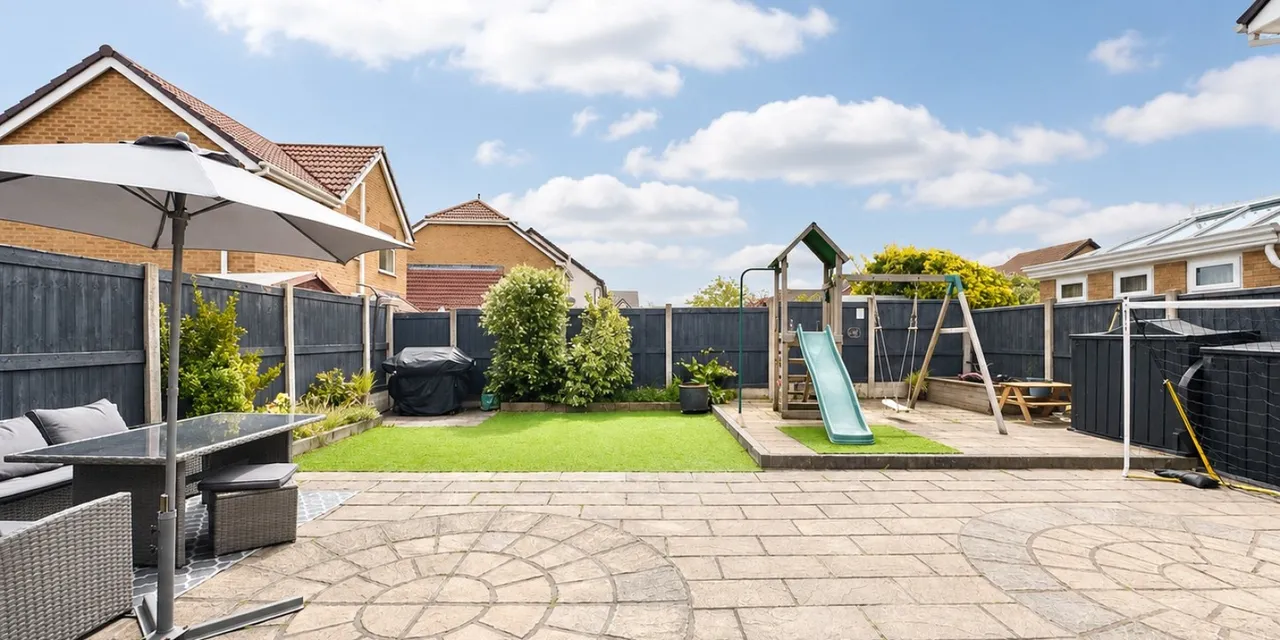 Oakham Drive, Moreton, CH46, photo 4