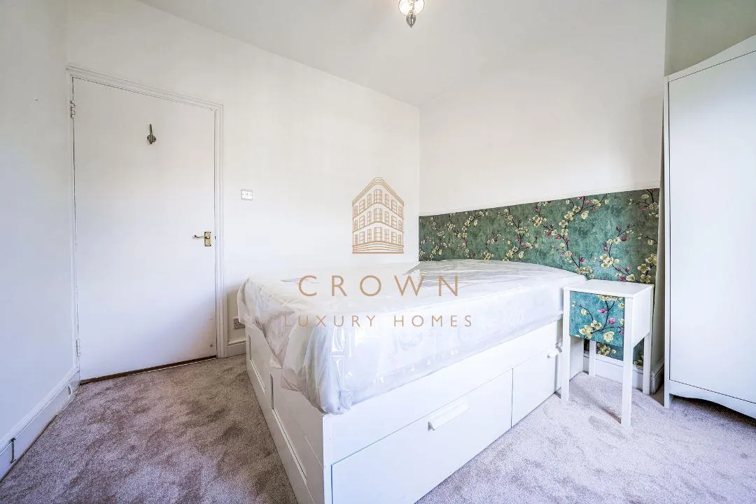 Aynhoe Road, London, W14, photo 10