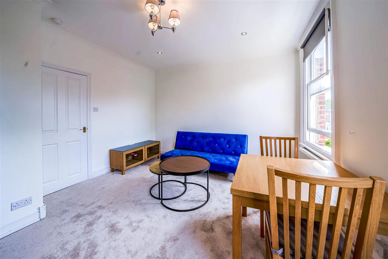 Aynhoe Road, London, W14, photo 6