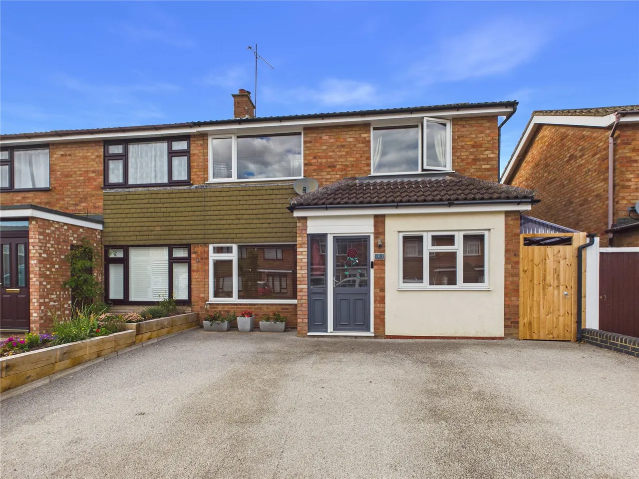 3 bed house for sale, Leggatt Drive, Bramford, IP8