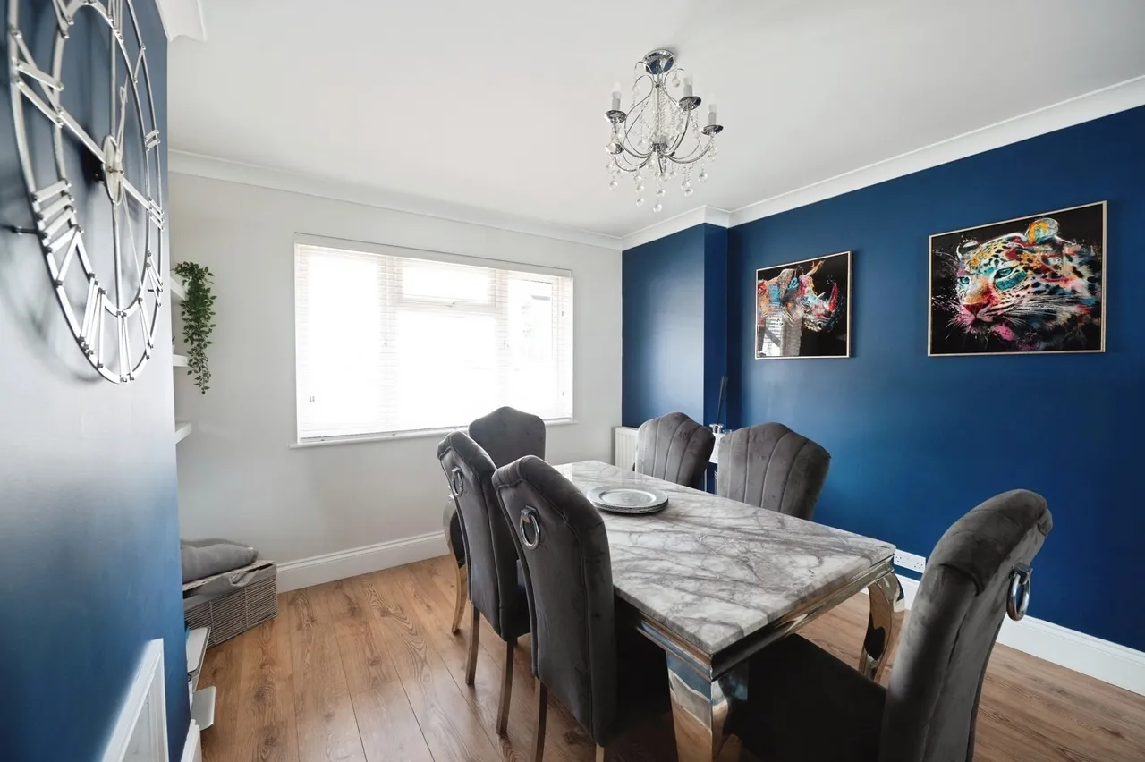 Clockhouse Lane, Romford, RM5, photo 5