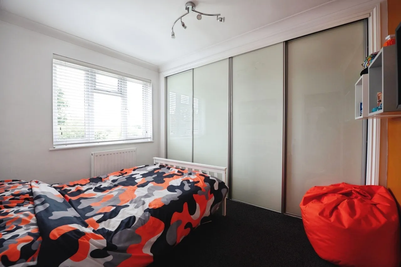 Clockhouse Lane, Romford, RM5, photo 20