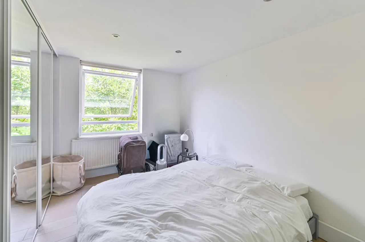 52 Nelson Gardens, London, photo 5