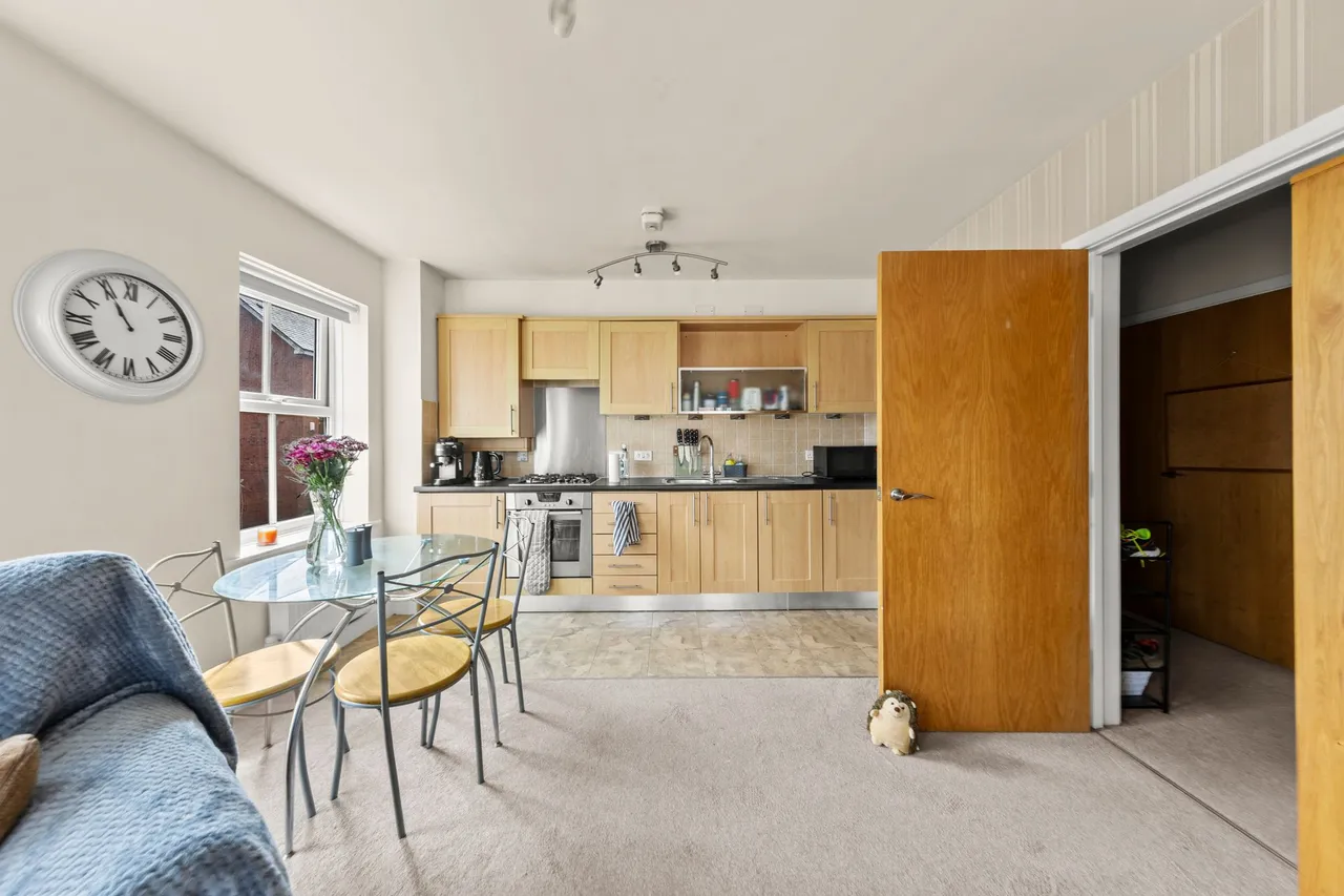 Pinders Farm Drive, Warrington, WA1, photo 7