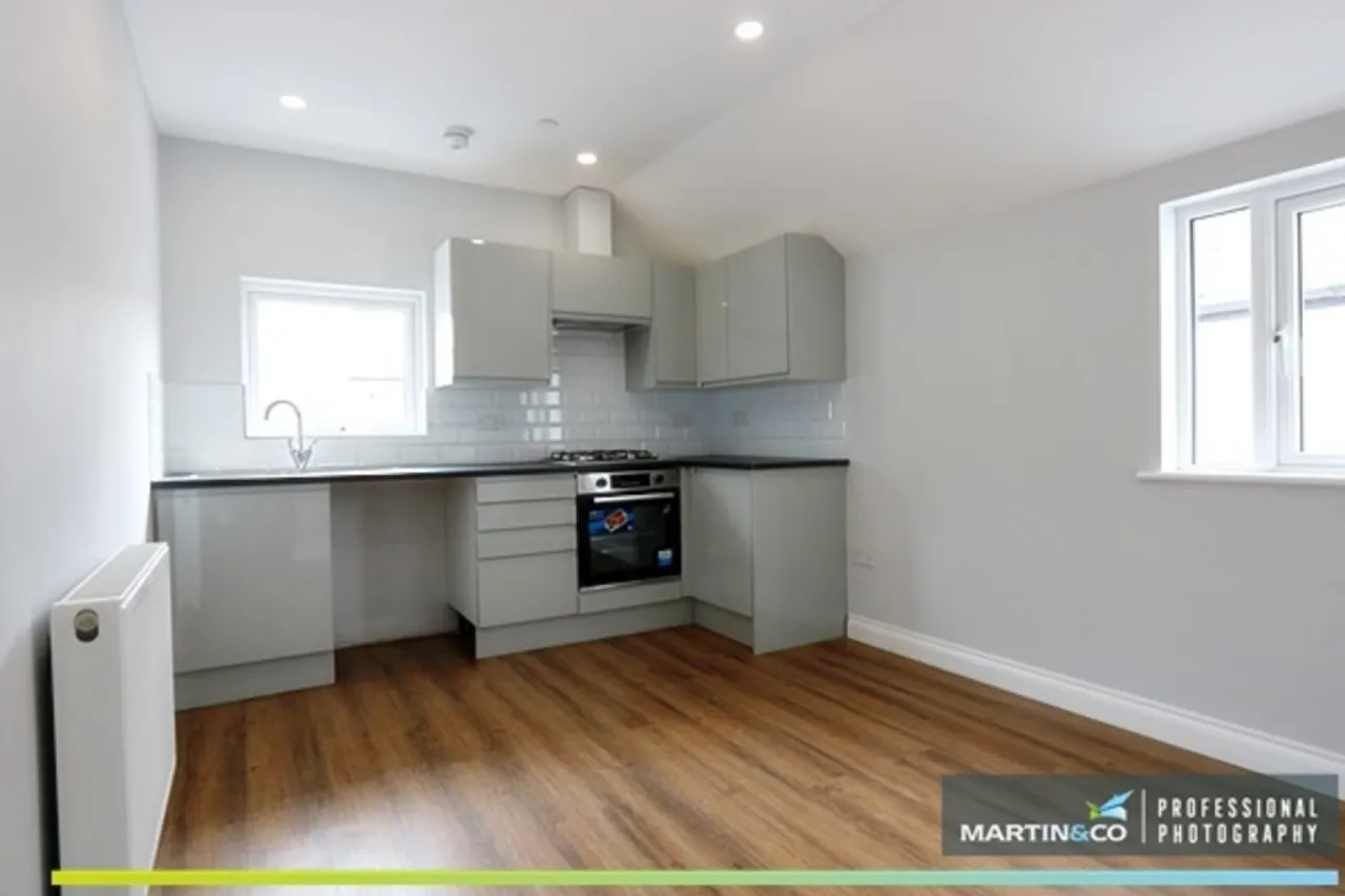 Donald Street, Roath, CF24, photo 2