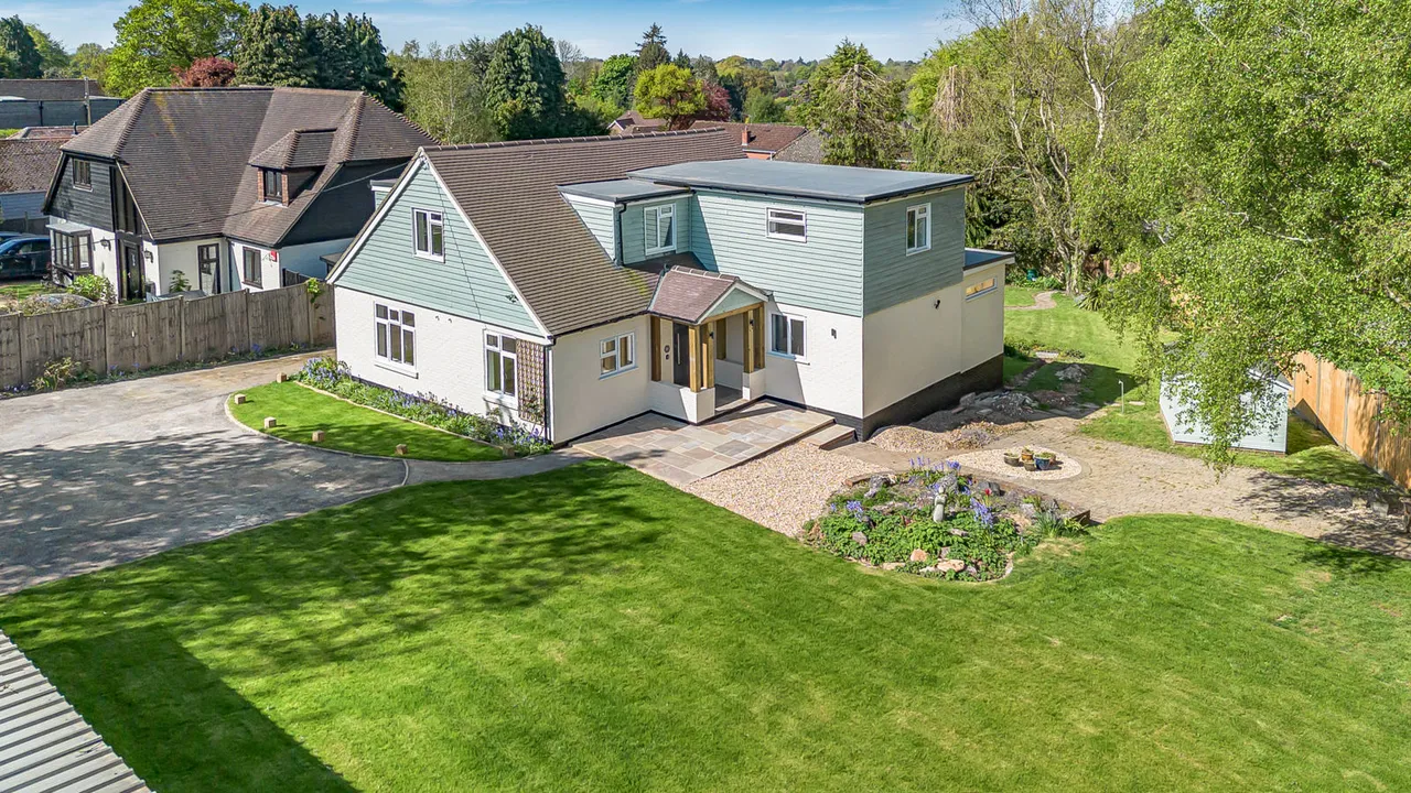 Windsor Road, Medstead, GU34, photo 13