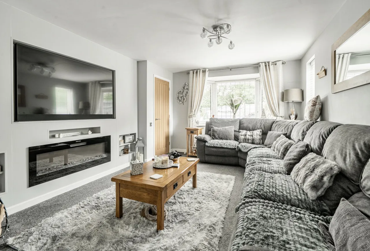 Chedworth Drive, Witney, OX28 5FS, photo 5